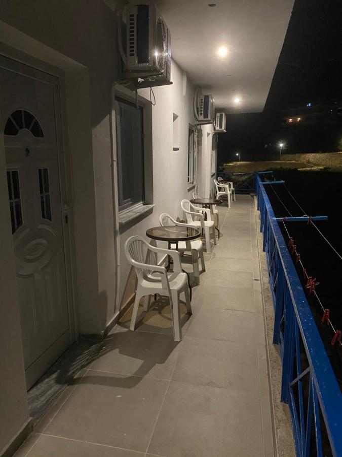Eleni'S Holiday Rooms ヒマラ エクステリア 写真