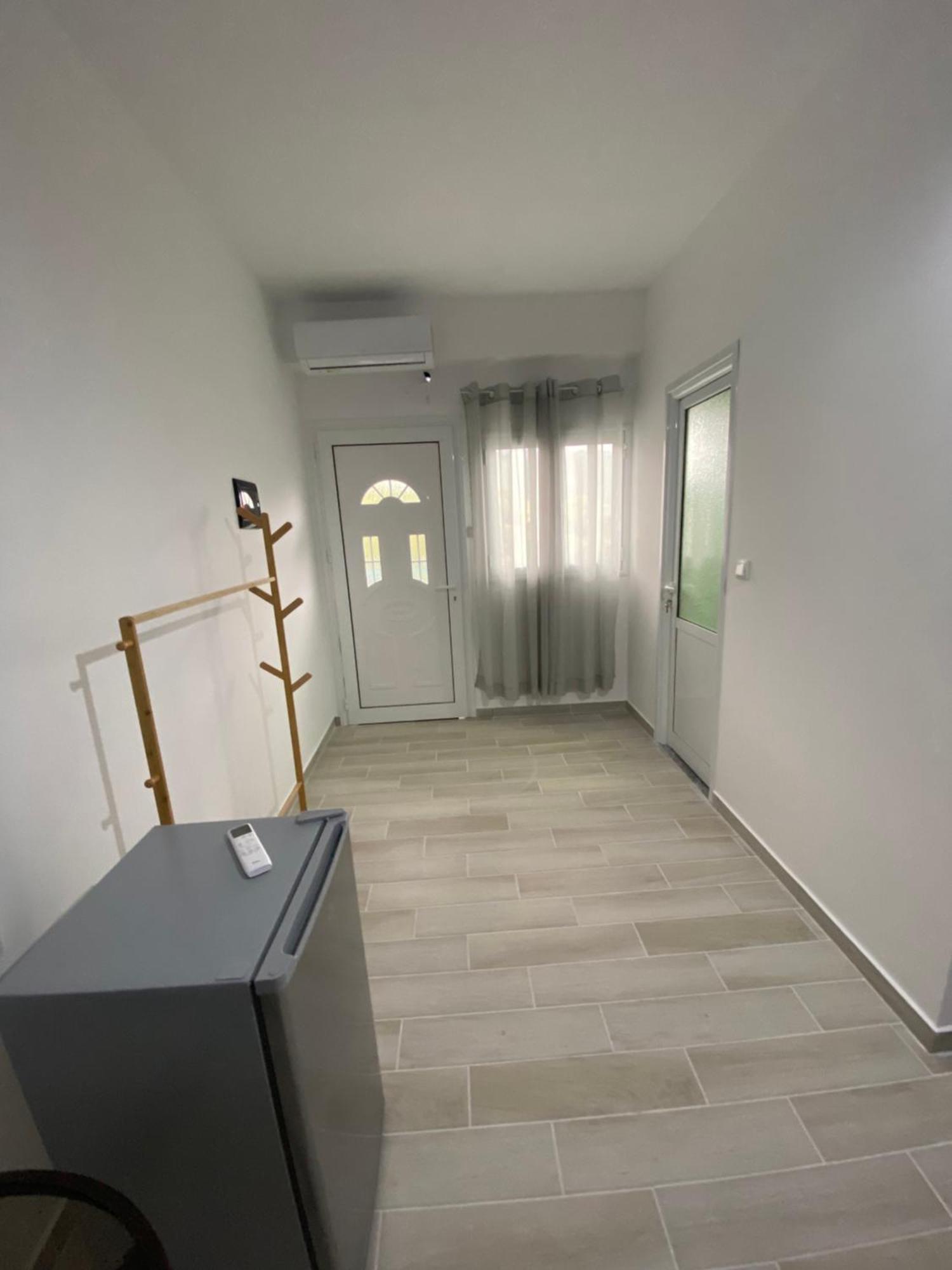 Eleni'S Holiday Rooms ヒマラ エクステリア 写真
